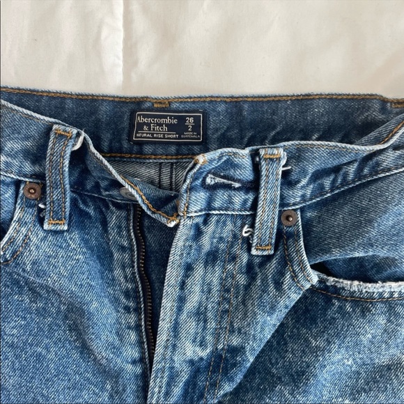 Abercrombie Shorts - Picture 3 of 4